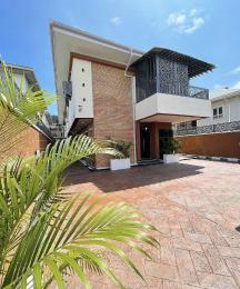 5 bedroom House for sale In A Lovely And Calm Neighborhood Off Admiralty Way, Lekki Phase 1, Lagos Admiralty Road Lekki Lagos
