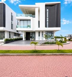5 bedroom House for sale In An Estate Osapa london Lekki Lagos