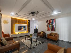 5 bedroom Flat / Apartment for shortlet Lekki Phase 1 Lekki Lagos