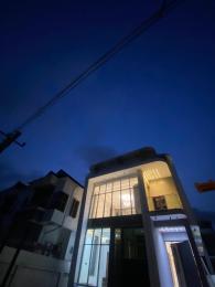 5 bedroom House for sale 2nd Toll Gate Lekki Lagos