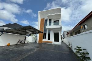 5 bedroom House for sale Ajah Lagos