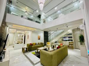 6 bedroom House for shortlet Lekki Phase 1 Lekki Lagos