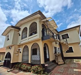 7 bedroom House for sale Tomiwa Awe Alegongo Akobo Ibadan Oyo