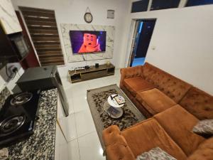 1 bedroom Flat / Apartment for rent Beside Chrisland School, Lekki Phase 1 Lekki Lagos