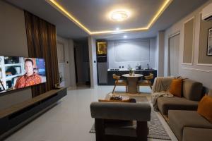 1 bedroom Flat / Apartment for shortlet Keffi Street, Awolowo Road Ikoyi Lagos