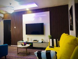 1 bedroom Flat / Apartment for shortlet Allen Avenue Ikeja Lagos