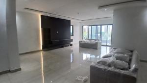 3 bedroom Flat / Apartment for sale Oba Adeyinka Oyekan Avenue Bourdillon Ikoyi Lagos