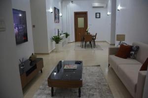 2 bedroom Flat / Apartment for shortlet Utako Abuja