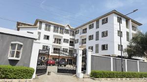 Flat / Apartment for rent Canal West Estate Osapa london Lekki Lagos