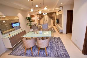 2 bedroom Flat / Apartment for shortlet Lekki Phase 1 Lekki Lagos