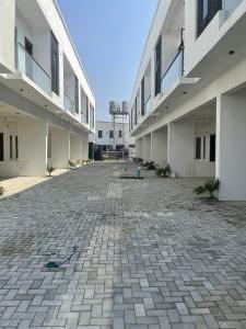 4 bedroom House for sale Harris Drive VGC Lekki Lagos