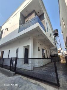 4 bedroom House for sale Atlantic Garden Off Lekki-Epe Expressway Ajah Lagos