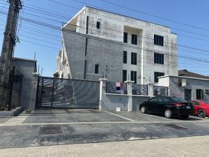 4 bedroom House for rent ONIRU Victoria Island Lagos