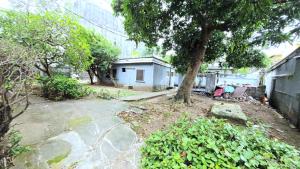 5 bedroom Commercial Property for rent Lekki Right Lekki Phase 1 Lekki Lagos