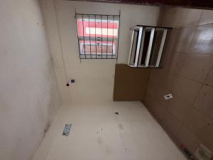 1 bedroom House for rent Ebute Metta Yaba Lagos