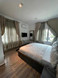 1 bedroom House for rent Ogunlana Surulere Lagos