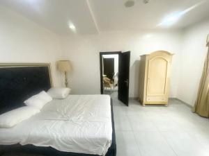 1 bedroom Flat / Apartment for rent Ikoyi Lagos