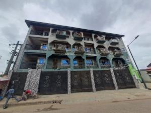 1 bedroom Flat / Apartment for rent Lawanson Surulere Lagos