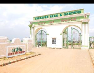 Land for sale Shimawa Ogun | Adron | Behind Redemption Camp Obafemi Owode Ogun