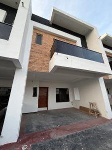 4 bedroom House for sale Ologolo Lekki Lagos