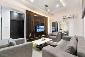 2 bedroom House for shortlet Western Foreshore Estate, Osapa london Lekki Lagos