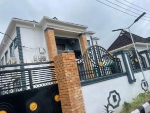 2 bedroom Flat / Apartment for rent In An Estate Ebute Ikorodu Lagos