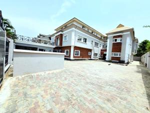 3 bedroom Flat / Apartment for rent Lekki Phase 1 Lekki Lagos