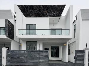 4 bedroom House for sale 2nd Toll Gate Lekki Phase 1 Lekki Lagos