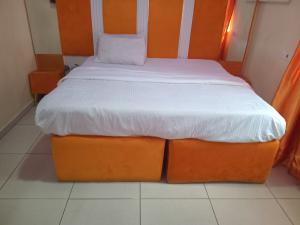 1 bedroom Flat / Apartment for shortlet Santos Estate Dopemu Cement Ikeja Akowonjo Alimosho Lagos