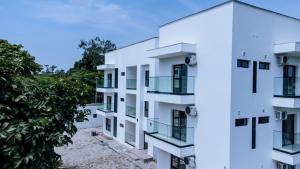 1 bedroom Flat / Apartment for sale Aromire Adeniyi Jones Ikeja Lagos