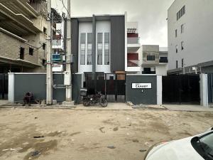 2 bedroom Flat / Apartment for sale Freedom Way Lekki Lagos