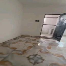 2 bedroom House for rent Off Morocco Road, Shomolu, Lagos Shomolu Shomolu Lagos