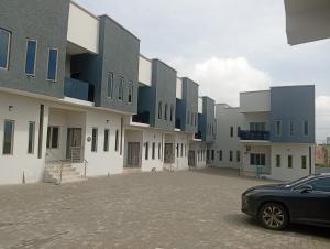 2 bedroom House for sale F01 Tarred Road FO1 Layout Kubwa Abuja