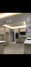 3 bedroom Flat / Apartment for rent In An Estate Bourdillon Ikoyi Lagos