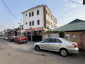 3 bedroom Flat / Apartment for sale Masha Surulere Lagos