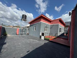 3 bedroom House for sale Karinkapo Estate, Tipper Garage, Akala Express Ibadan Oyo