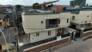 3 bedroom House for sale Gbagada Phase 1 Gbagada Lagos
