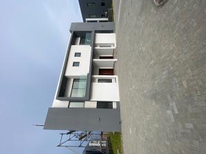 4 bedroom House for rent Mayegun Estate Ikate Lekki Lagos