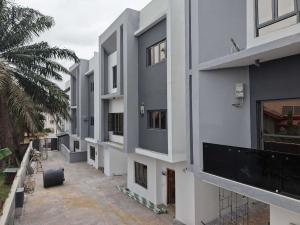 4 bedroom House for sale Surulere Lagos