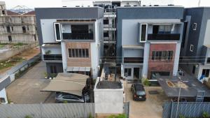 4 bedroom House for sale Jahi, Untarred Road Jahi Abuja