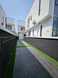 4 bedroom House for rent Chevron Lekki Lagos