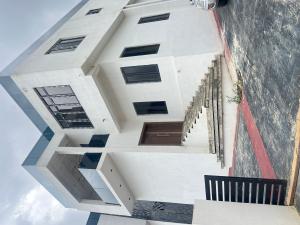 4 bedroom House for sale Guzape Abuja