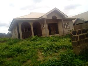 4 bedroom Flat / Apartment for sale Sooko Along Yawiri Road Akobo Ibadan Oyo