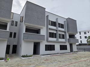 4 bedroom House for sale Igboefon Lekki Lagos