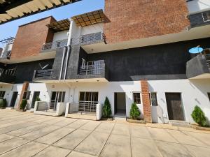 4 bedroom House for rent By Vio Office Mabushi Abuja