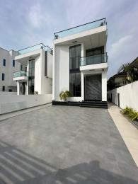 5 bedroom House for sale Chevron Lekki Lagos
