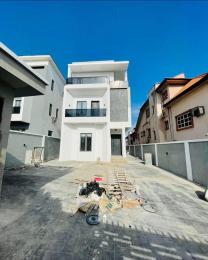 7 bedroom House for sale  Magodo GRA Phase 2 Kosofe/Ikosi Lagos