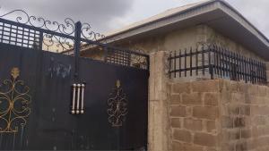 10 bedroom Flat / Apartment for sale Isokan Estate Near Kasunmu Off Akala Express Ibadan Oyo