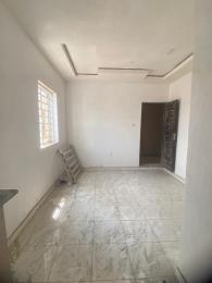 1 bedroom Flat / Apartment for rent Onipan Shomolu Shomolu Lagos