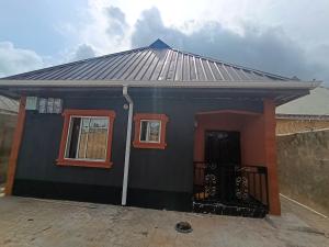 1 bedroom Flat / Apartment for rent Itele Ogun State Close To Ayobo Lagos. Ayobo Ipaja Lagos
